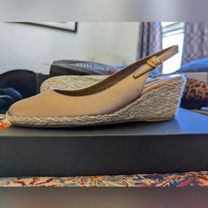 (NWT) Bruno Magli slingback (37.5)